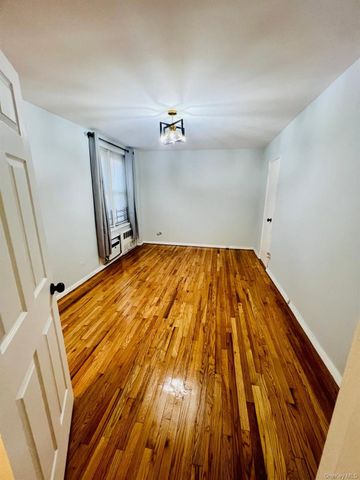 1332 Metropolitan Avenue 4K, Bronx, NY 10462