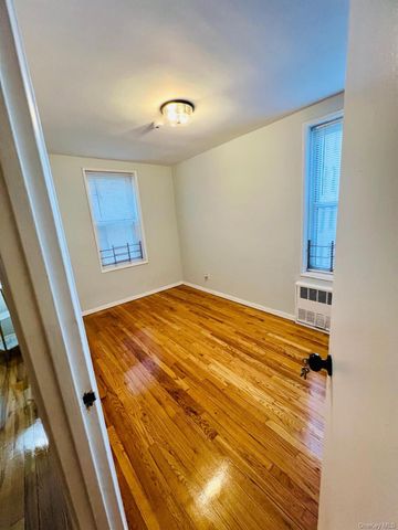 1332 Metropolitan Avenue 4K, Bronx, NY 10462