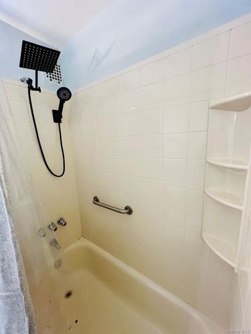 1332 Metropolitan Avenue 4K, Bronx, NY 10462