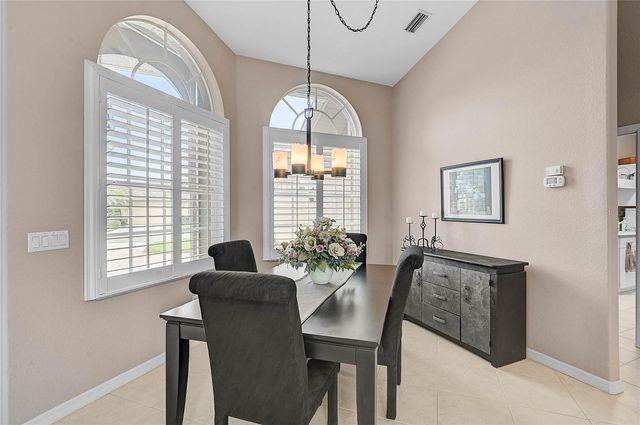 4811 VIA SAN TOMASO, Venice, FL 34293