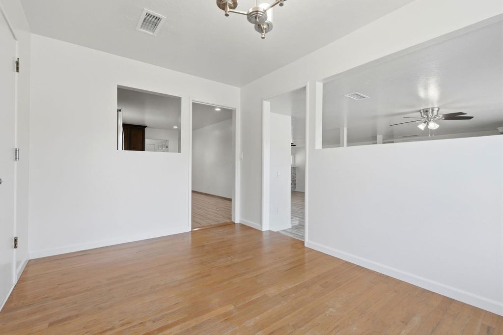 Image 13 of property listing at 335 E Sycamore Drive, Hanford, CA 93230