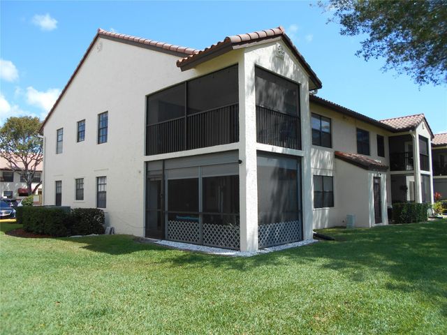 410 Freedom Ct 410, Deerfield Beach, FL 33442