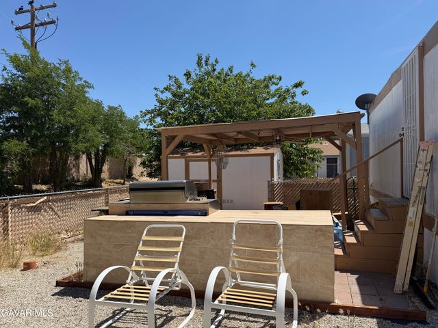3303 Sierra Highway Spc 4, Rosamond, CA 93560