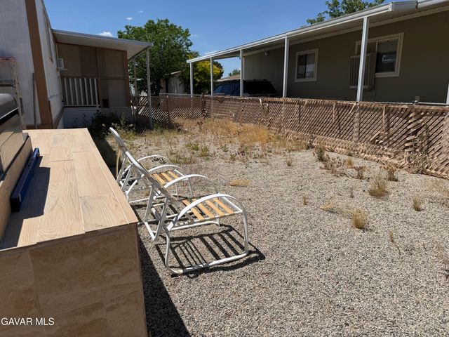 3303 Sierra Highway Spc 4, Rosamond, CA 93560