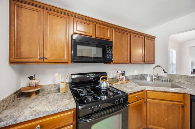 398 Henry Street, Alvin, TX 77511