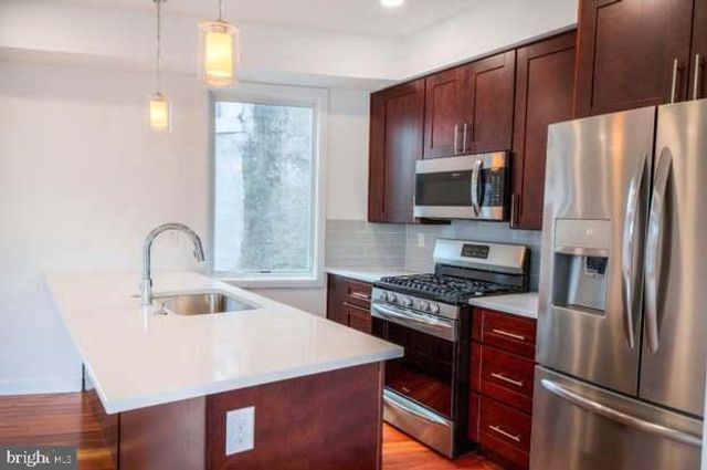 320 CECIL B MOORE AVE, Philadelphia, PA 19122