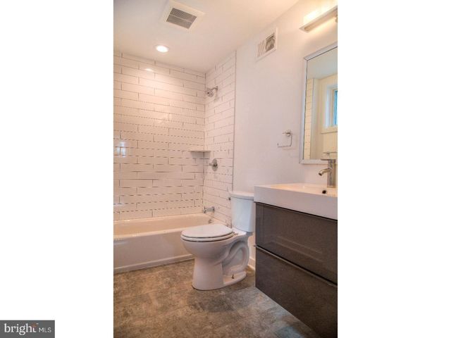 320 CECIL B MOORE AVE, Philadelphia, PA 19122