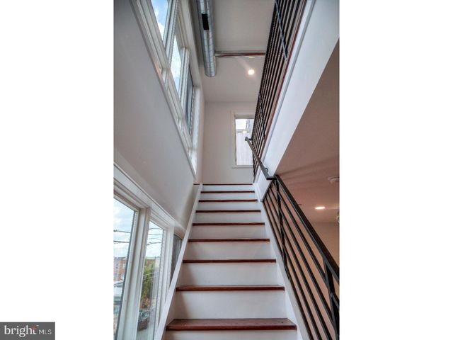 320 CECIL B MOORE AVE, Philadelphia, PA 19122