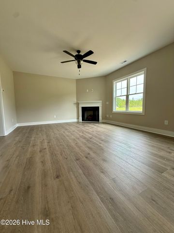 145 Spring Meadows Drive, Aberdeen, NC 28315