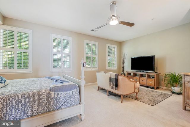 305 HART RD, Gaithersburg, MD 20878