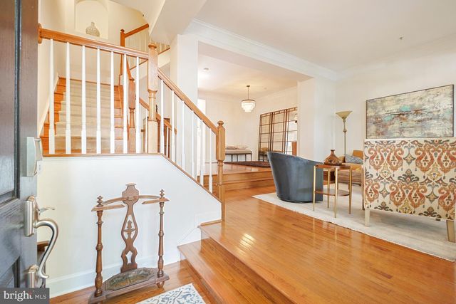 305 HART RD, Gaithersburg, MD 20878