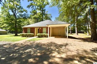 2000 W CALIFORNIA AVENUE, Ruston, LA 71270