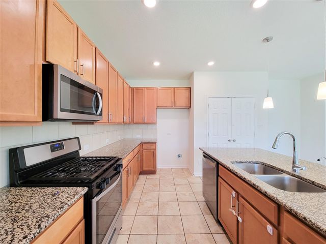 14108 Wedgewood Lakes Court, Pearland, TX 77584