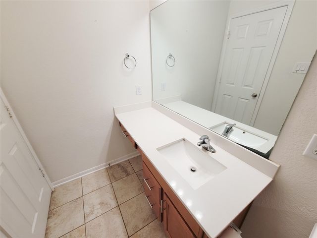 14108 Wedgewood Lakes Court, Pearland, TX 77584