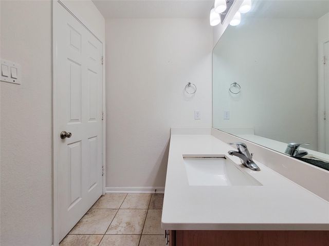 14108 Wedgewood Lakes Court, Pearland, TX 77584