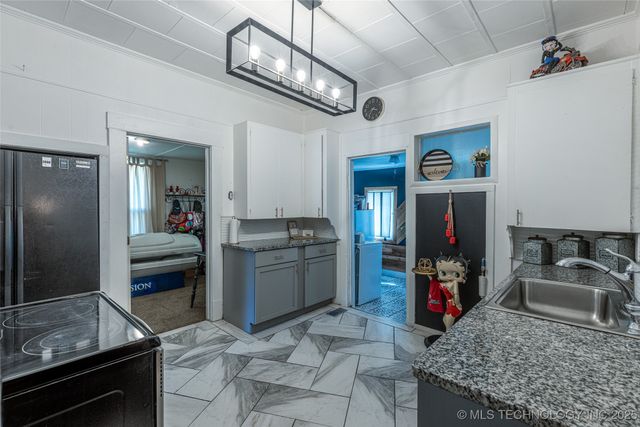 317 E 4th Street, Claremore, OK 74017