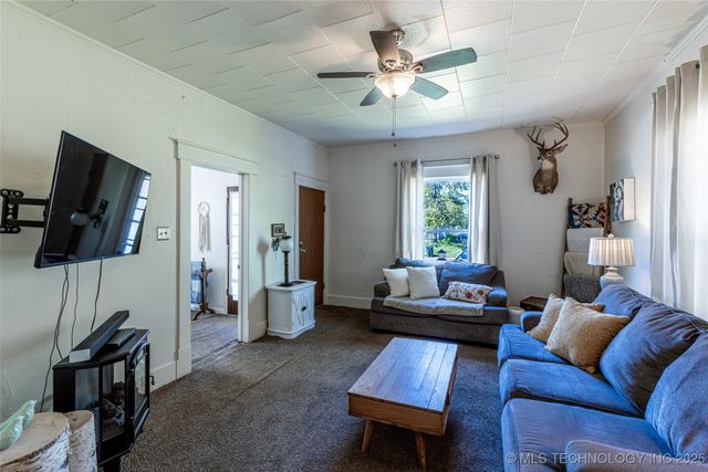 317 E 4th Street, Claremore, OK 74017