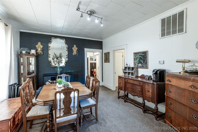 317 E 4th Street, Claremore, OK 74017