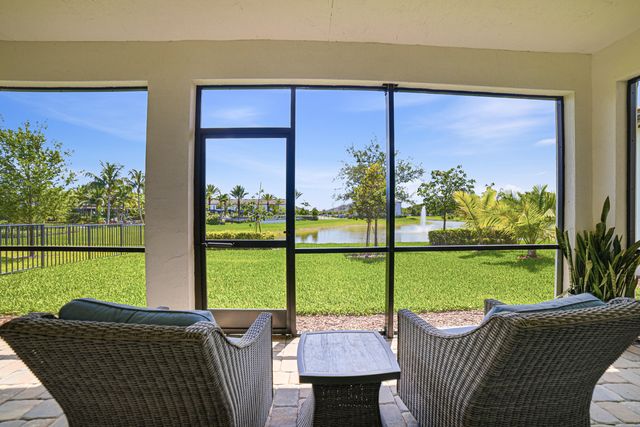 4460 Gramercy Drive, Oakland Park, FL 33309