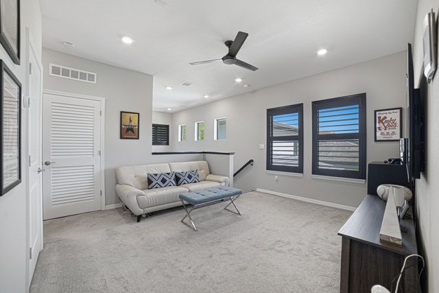 4460 Gramercy Drive, Oakland Park, FL 33309