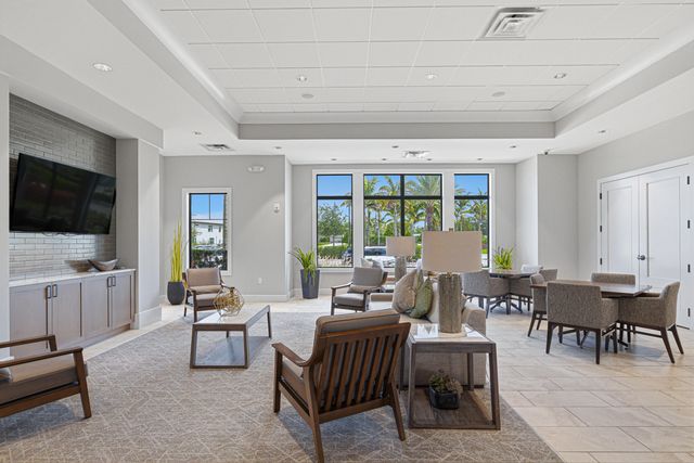 4460 Gramercy Drive, Oakland Park, FL 33309