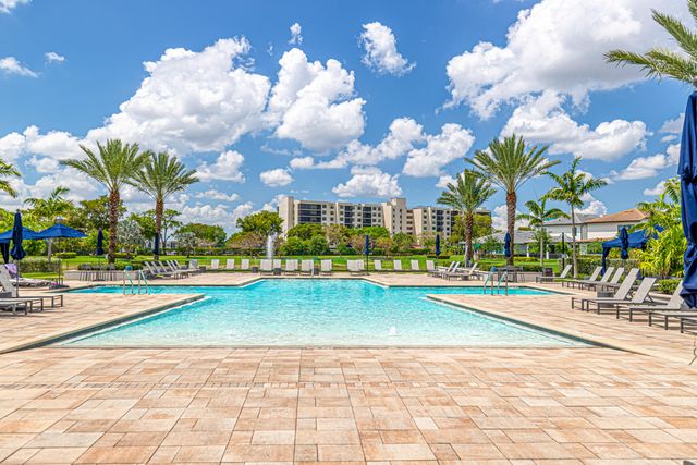 4460 Gramercy Drive, Oakland Park, FL 33309