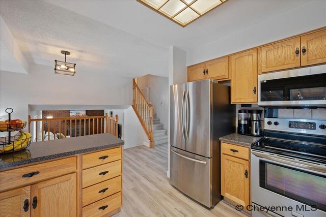 4932 GRANDVIEW AVE, Cheyenne, WY 82009