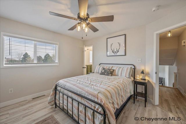 4932 GRANDVIEW AVE, Cheyenne, WY 82009