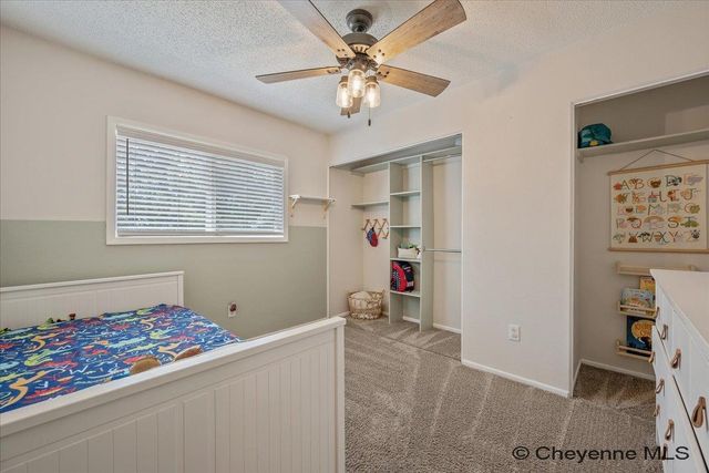 4932 GRANDVIEW AVE, Cheyenne, WY 82009
