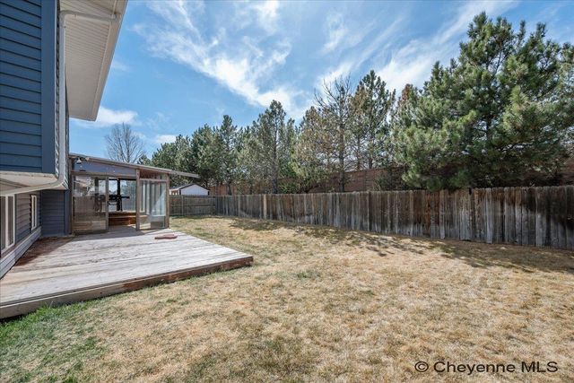 4932 GRANDVIEW AVE, Cheyenne, WY 82009