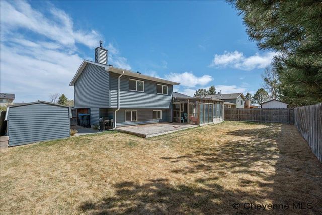 4932 GRANDVIEW AVE, Cheyenne, WY 82009