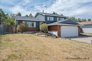 4932 GRANDVIEW AVE, Cheyenne, WY 82009