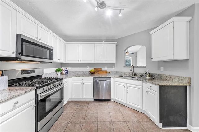 13460 Avensong Crossing, Milton, GA 30004