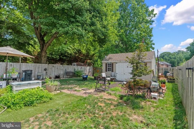 6 LANFORD RD, New Castle, DE 19720