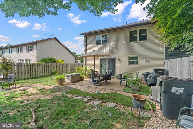6 LANFORD RD, New Castle, DE 19720