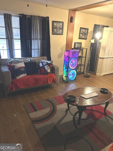 3881 Grand Avenue, Macon, GA 31206