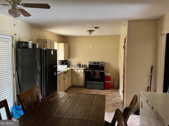 3881 Grand Avenue, Macon, GA 31206