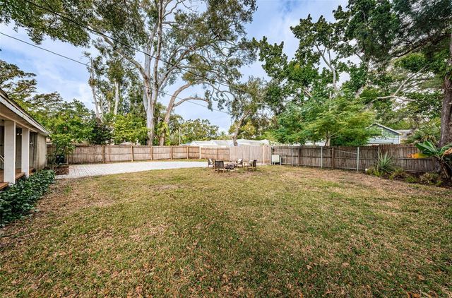 1735 23RD AVENUE N, St Petersburg, FL 33713