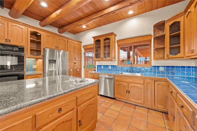 1534 Millicent Rogers Rd, El Prado, NM 87529