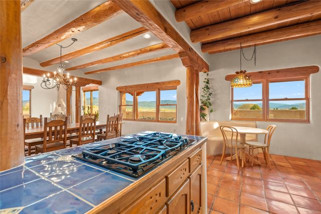 1534 Millicent Rogers Rd, El Prado, NM 87529