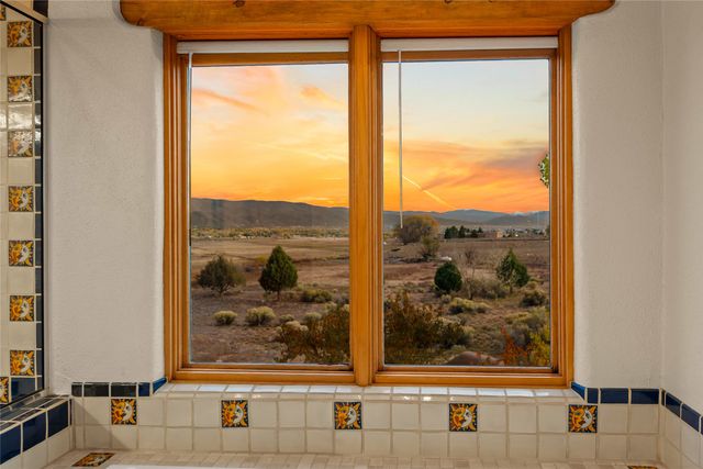 1534 Millicent Rogers Rd, El Prado, NM 87529