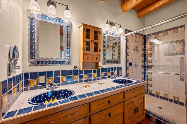 1534 Millicent Rogers Rd, El Prado, NM 87529