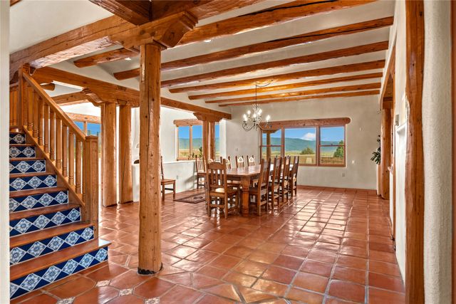 1534 Millicent Rogers Rd, El Prado, NM 87529