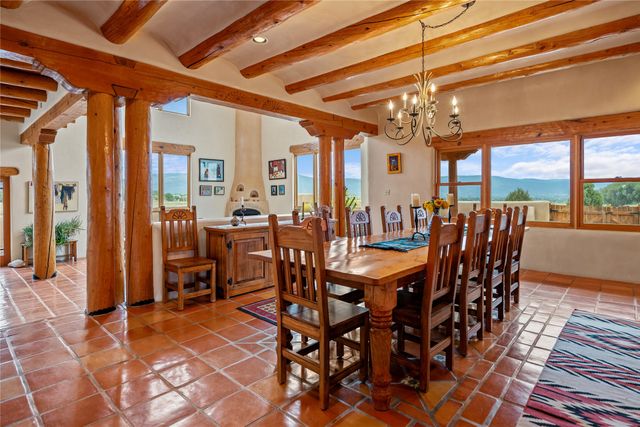 1534 Millicent Rogers Rd, El Prado, NM 87529