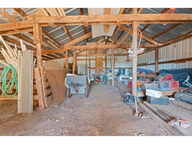 18863 S NORRY Ct, Mulino, OR 97042