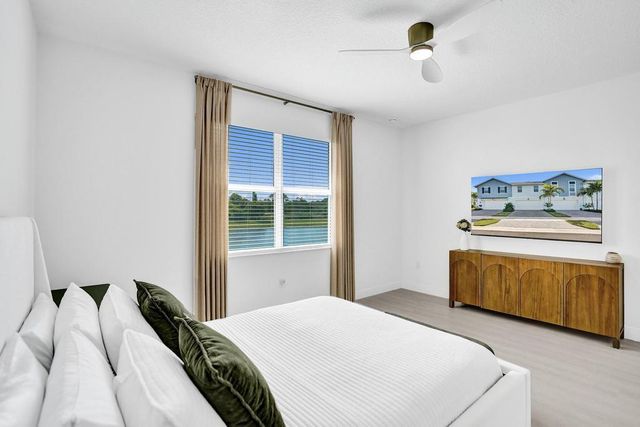 4508 Longwood Lake Square, Westlake, FL 33470