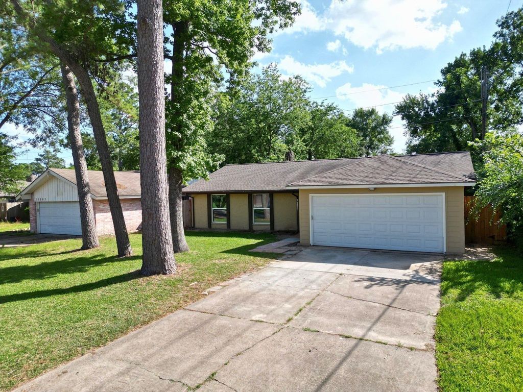 23207 Naples Drive, Spring, TX 77373