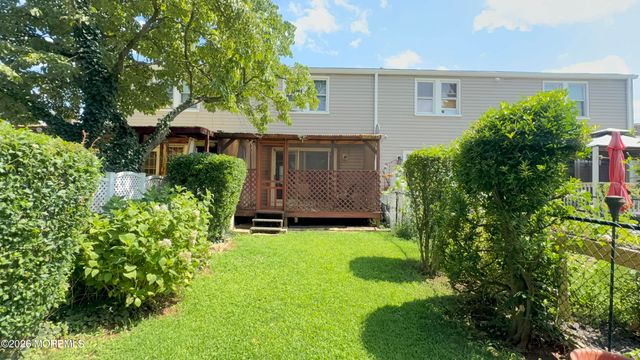 27 Barker Avenue, Shrewsbury Twp, NJ 07724