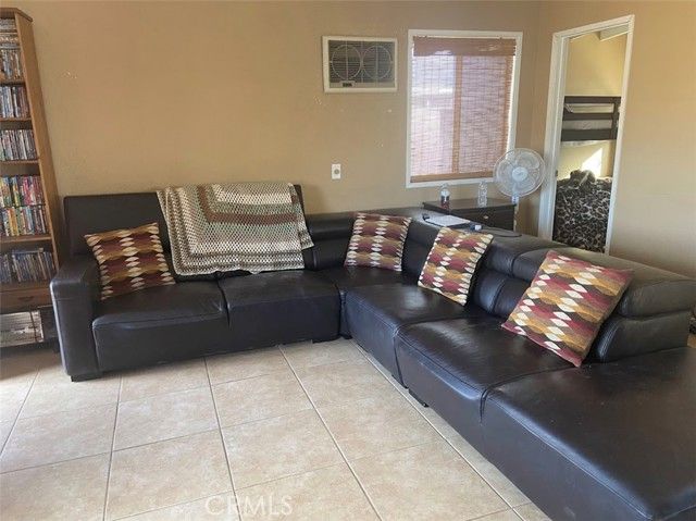 4675 Kickapoo Trail, Landers, CA 92285