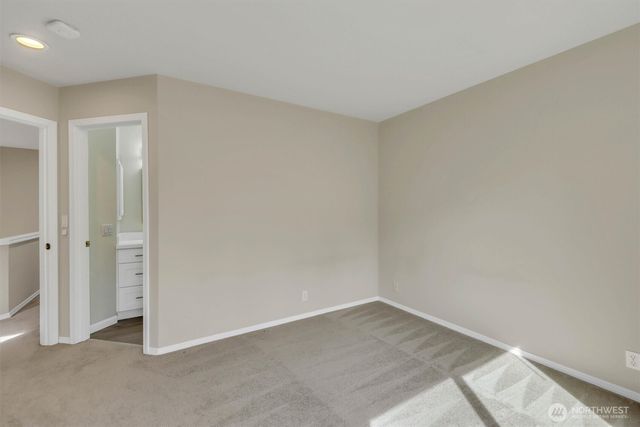 18397 NE 97th Court, Redmond, WA 98052